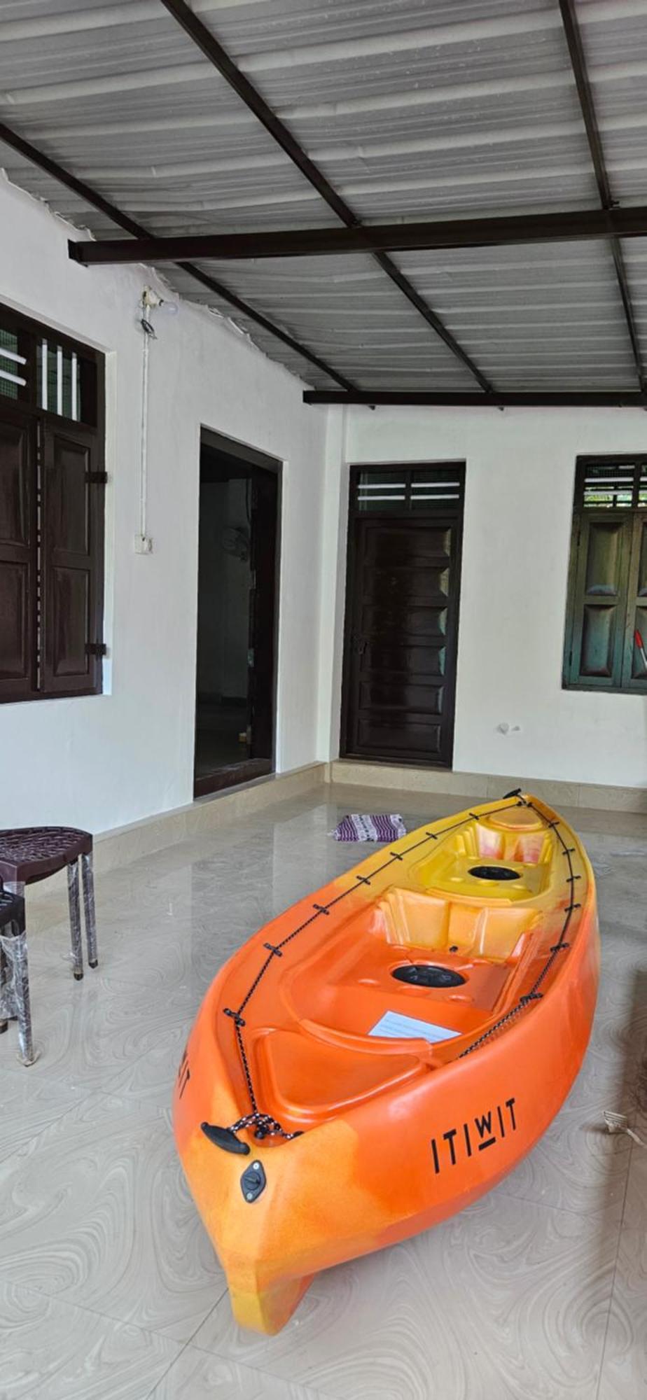 Islandstay-A Riverside Property Коллам Экстерьер фото