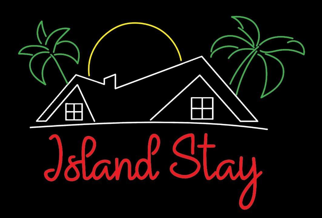 Islandstay-A Riverside Property Коллам Экстерьер фото